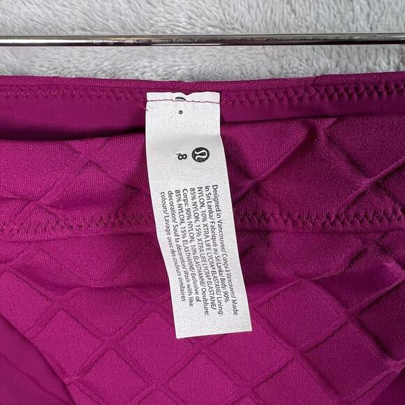 Lululemon Diamond Grid Skimpy Bikini Bottom Size 8 NWT Purple Swimsuit - Picture 6 of 11